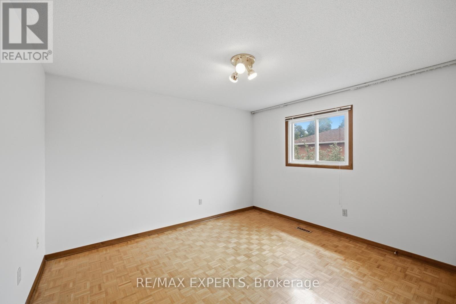 221 Judith Avenue, Vaughan (Brownridge), Ontario  L4J 7E3 - Photo 32 - N13555802