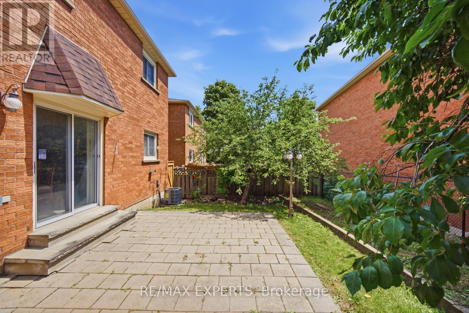 221 Judith Avenue, Vaughan (Brownridge), Ontario  L4J 7E3 - Photo 42 - N13555802