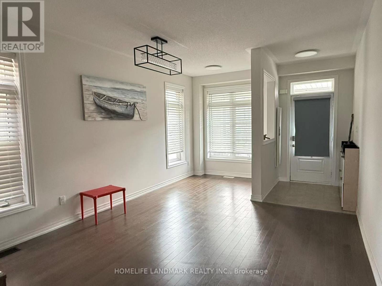 156 Decast Crescent, Markham, Ontario  L6B 1N8 - Photo 2 - N13555808