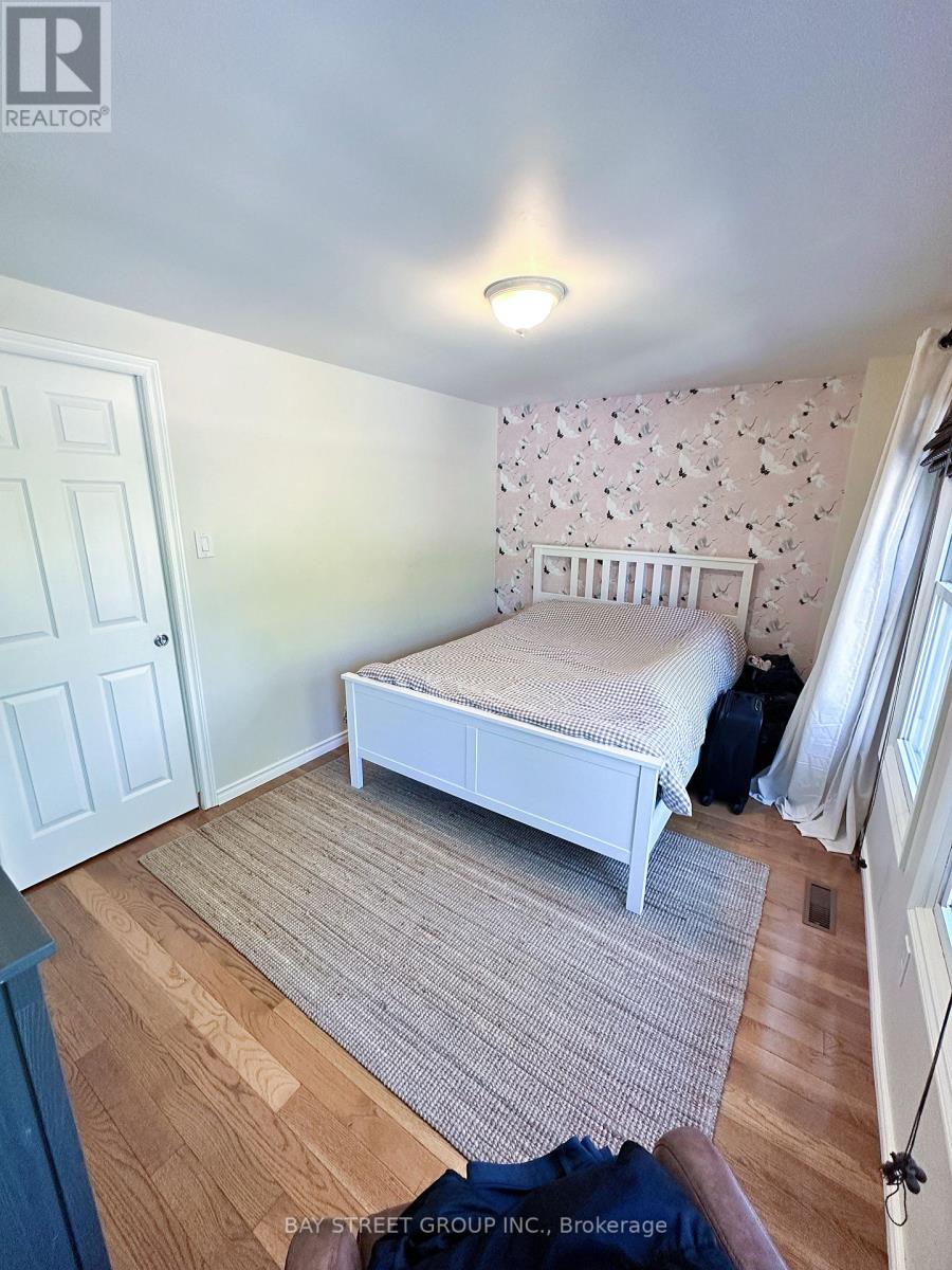 1559 Parish Lane, Oakville, Ontario L6M 2Z6 - Photo 13 - W13555490