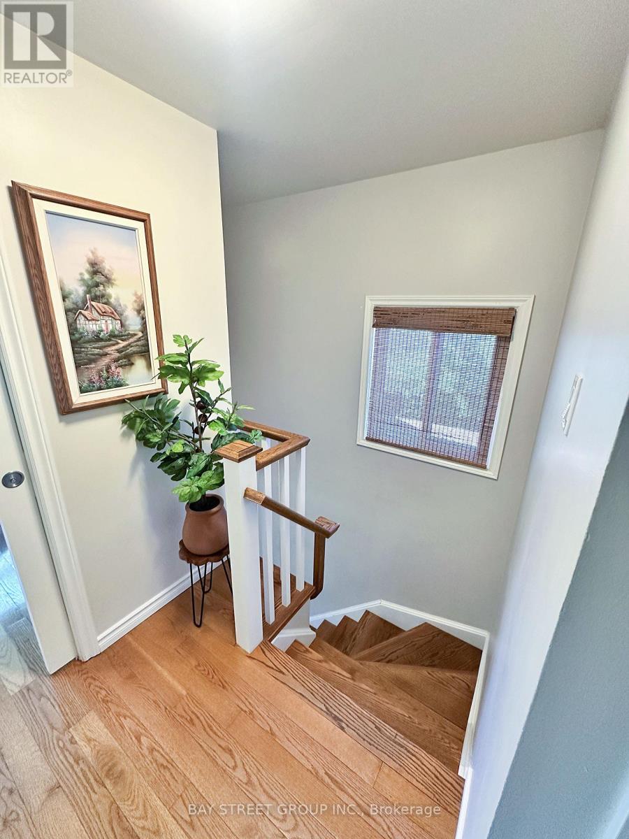 1559 Parish Lane, Oakville, Ontario L6M 2Z6 - Photo 21 - W13555490