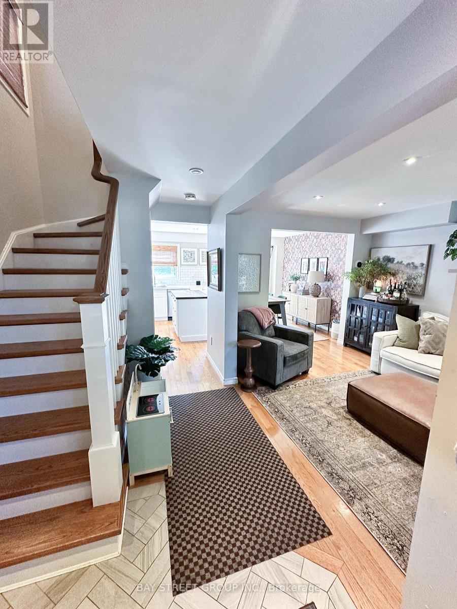 1559 Parish Lane, Oakville, Ontario L6M 2Z6 - Photo 6 - W13555490