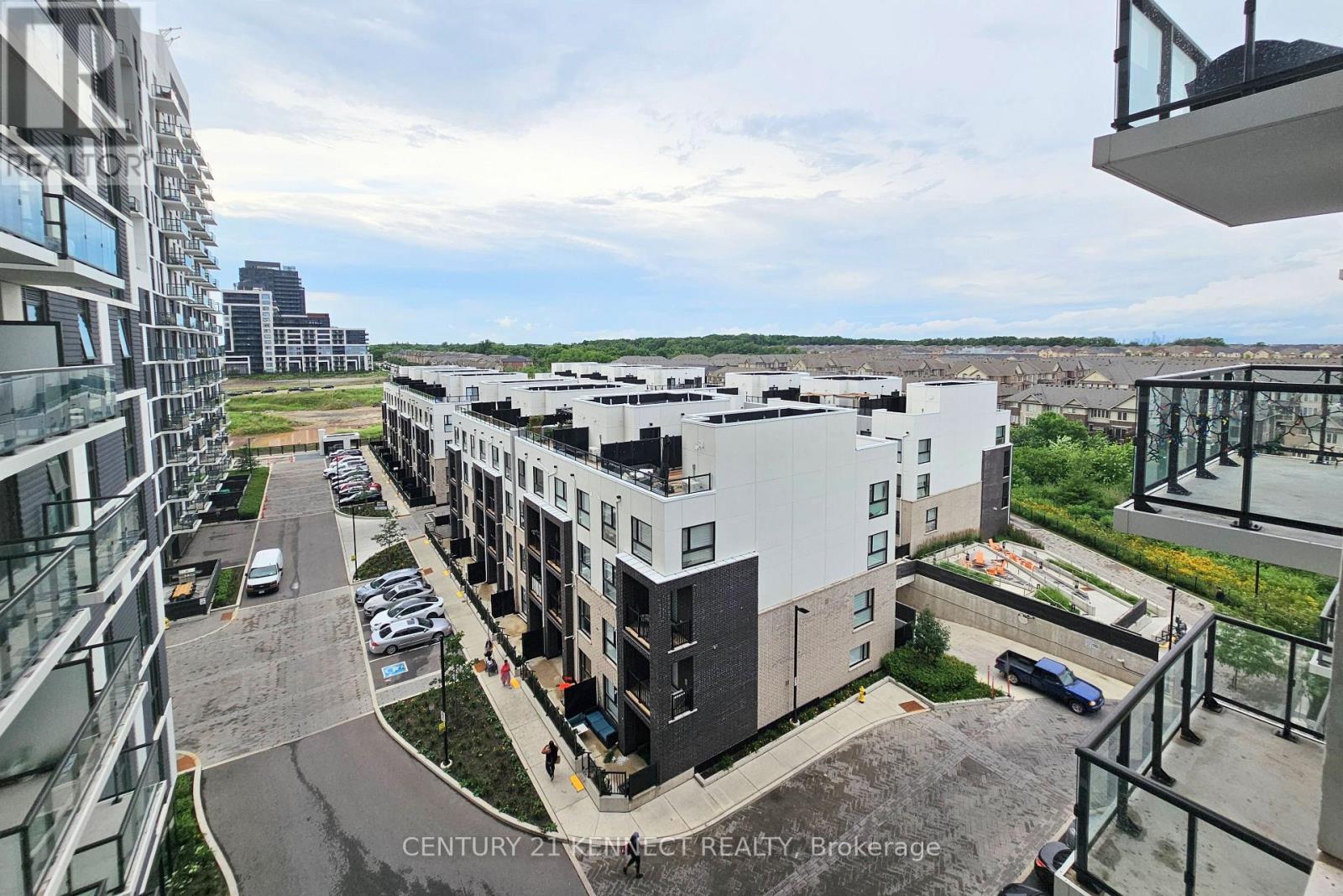 702 - 335 Wheat Boom Drive, Oakville, Ontario  L6H 7Y1 - Photo 14 - W13555526