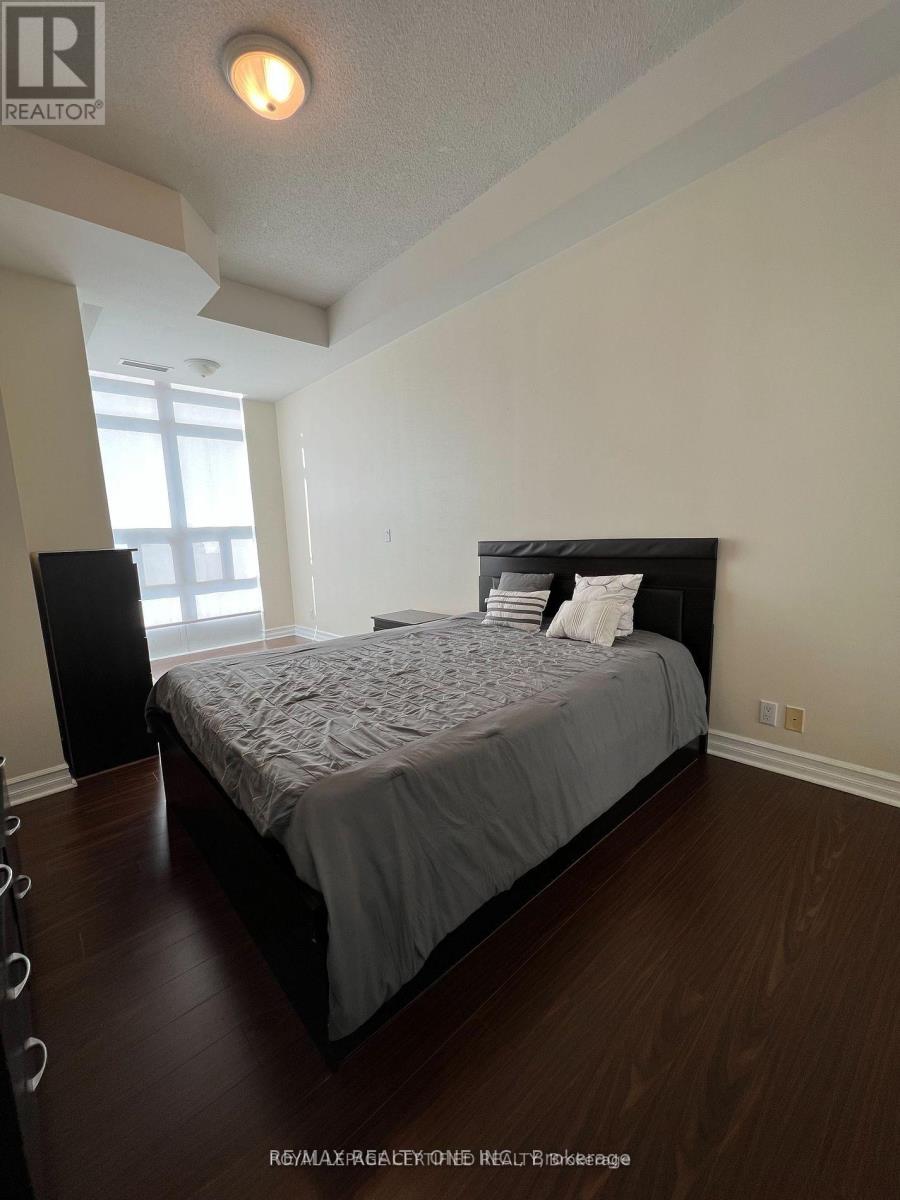 Tp2709 - 33 Elm Drive W, Mississauga, Ontario L5B 4M2 - Photo 10 - W13555548