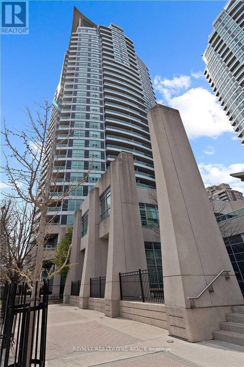 Tp2709 - 33 Elm Drive W, Mississauga, Ontario L5B 4M2 - Photo 2 - W13555548