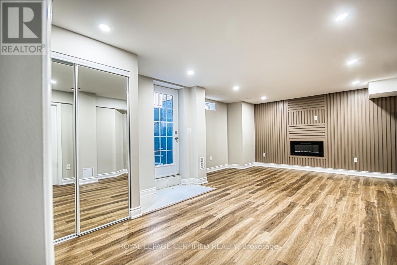 Bsmt - 1427 Whitney Terrace, Milton, Ontario L9E 0B7 - Photo 2 - W13555644