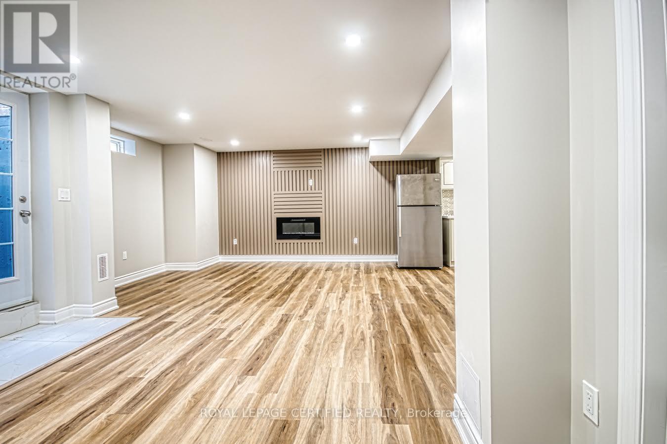 Bsmt - 1427 Whitney Terrace, Milton, Ontario L9E 0B7 - Photo 3 - W13555644