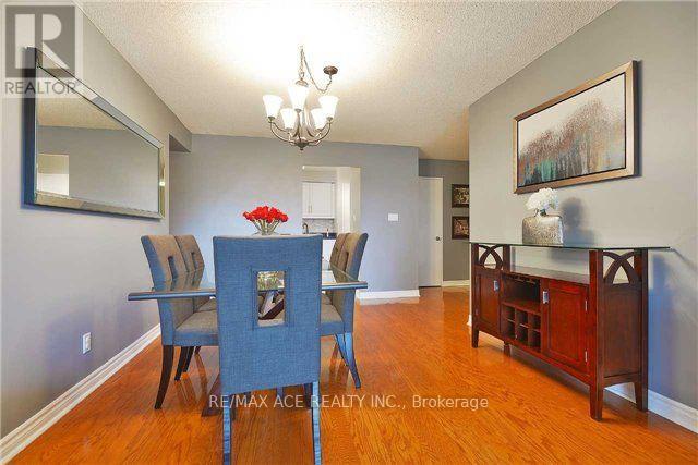 301 - 2261 Lake Shore Boulevard W, Toronto, Ontario  M8V 3X1 - Photo 6 - W13555650
