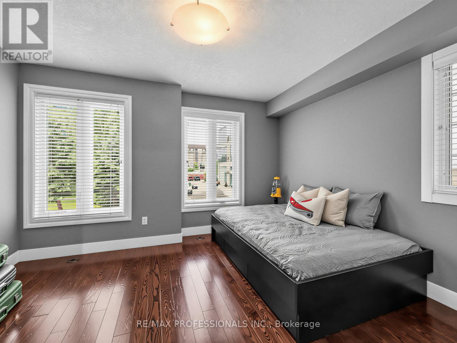 32 - 220 Manitoba Street, Toronto, Ontario  M8Y 4G7 - Photo 19 - W13555818