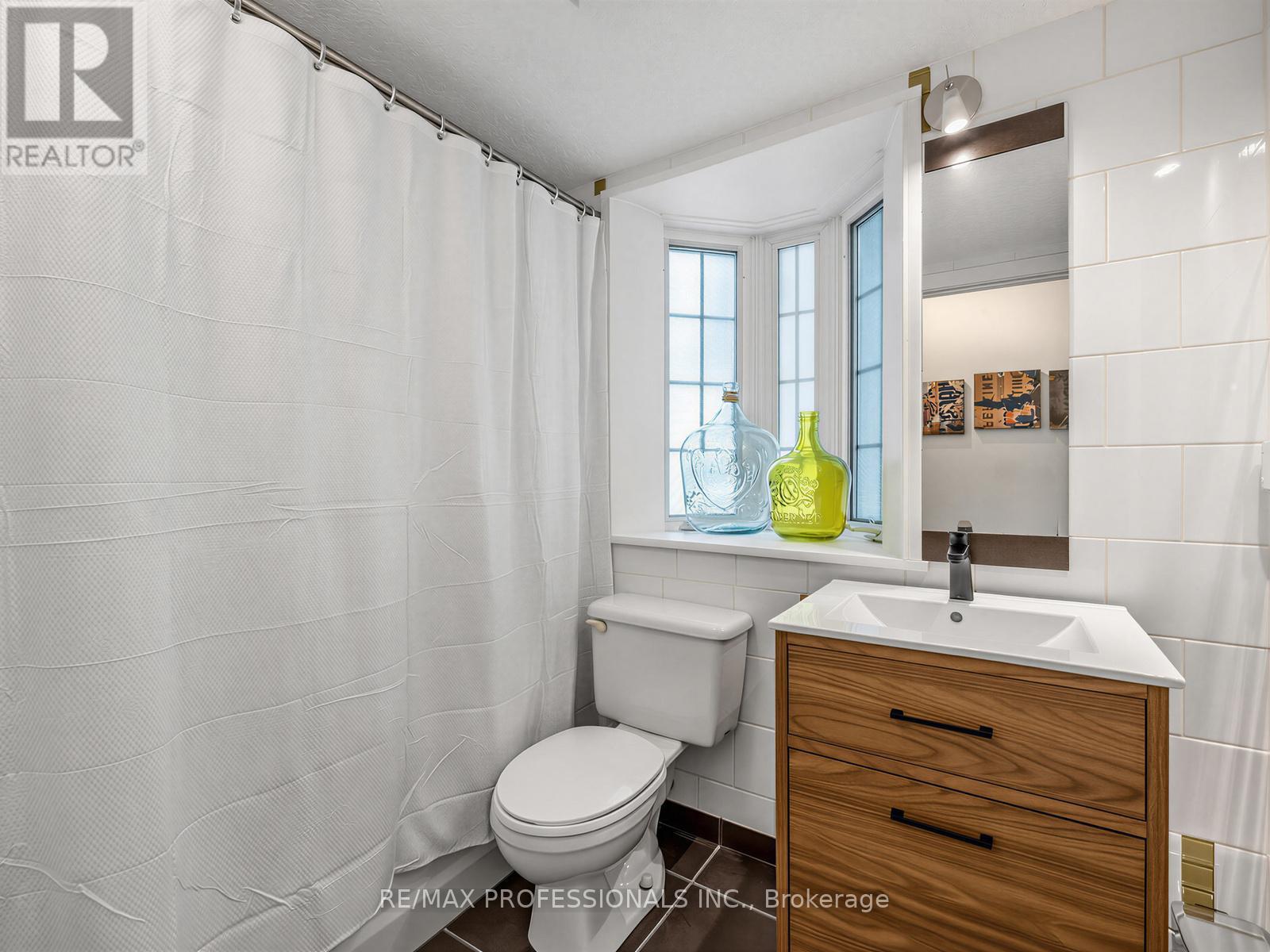 32 - 220 Manitoba Street, Toronto, Ontario  M8Y 4G7 - Photo 25 - W13555818