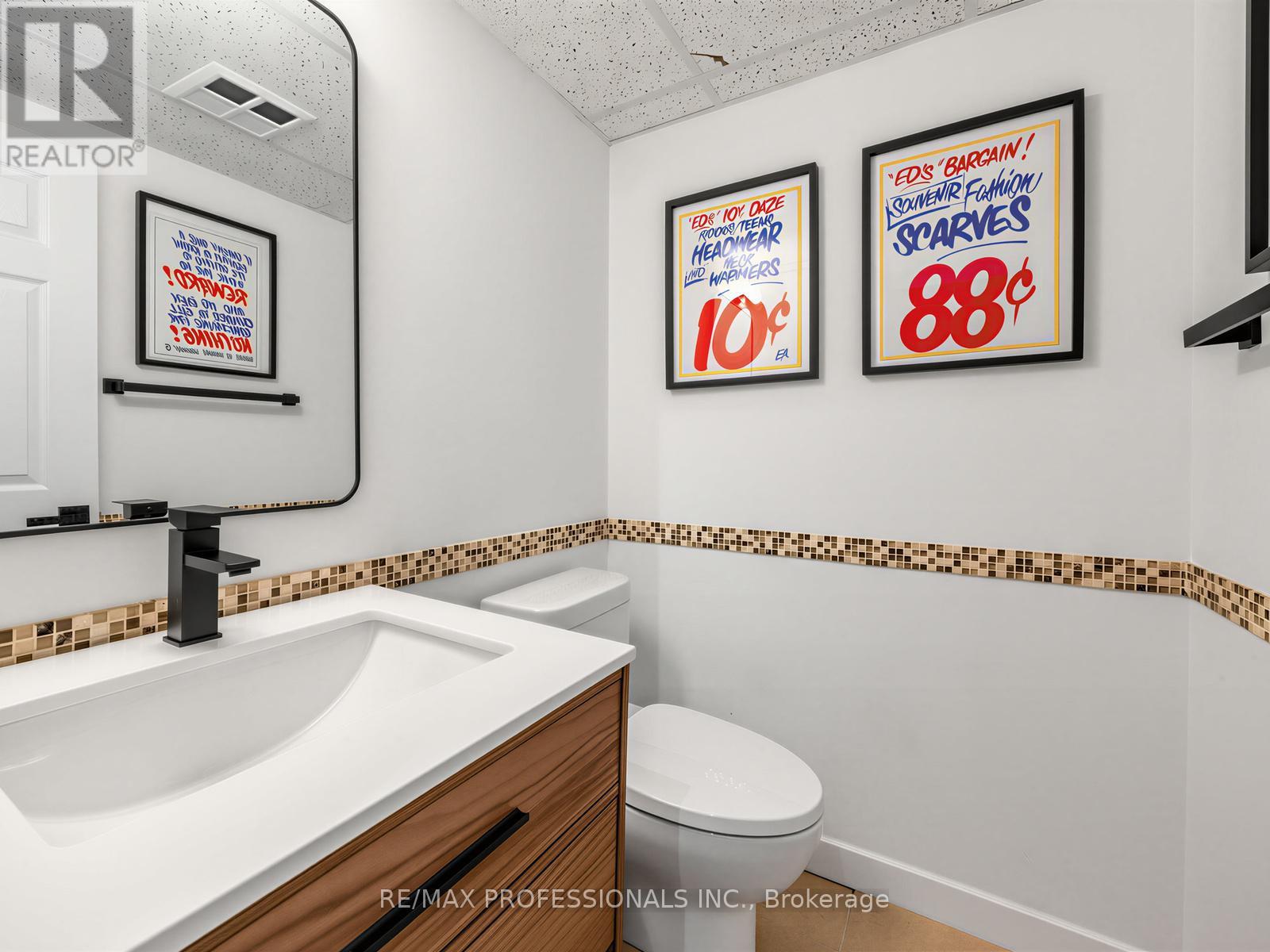 32 - 220 Manitoba Street, Toronto, Ontario  M8Y 4G7 - Photo 39 - W13555818