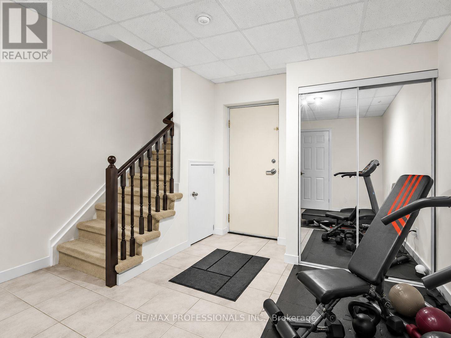 32 - 220 Manitoba Street, Toronto, Ontario  M8Y 4G7 - Photo 42 - W13555818