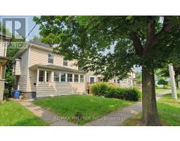 3588 SANDWICH STREET, Windsor, Ontario