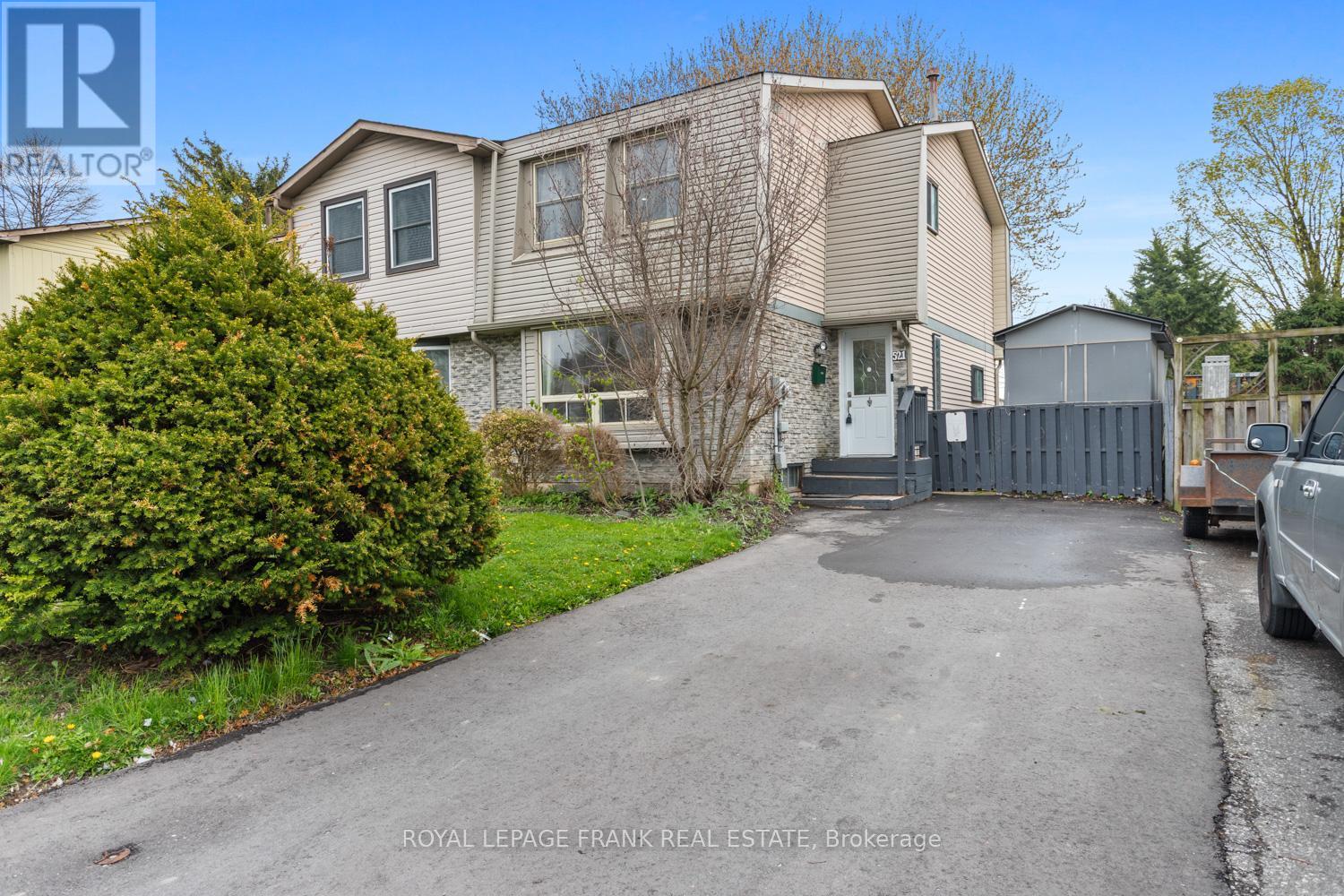 521 GAYLORD DRIVE, Oshawa, Ontario