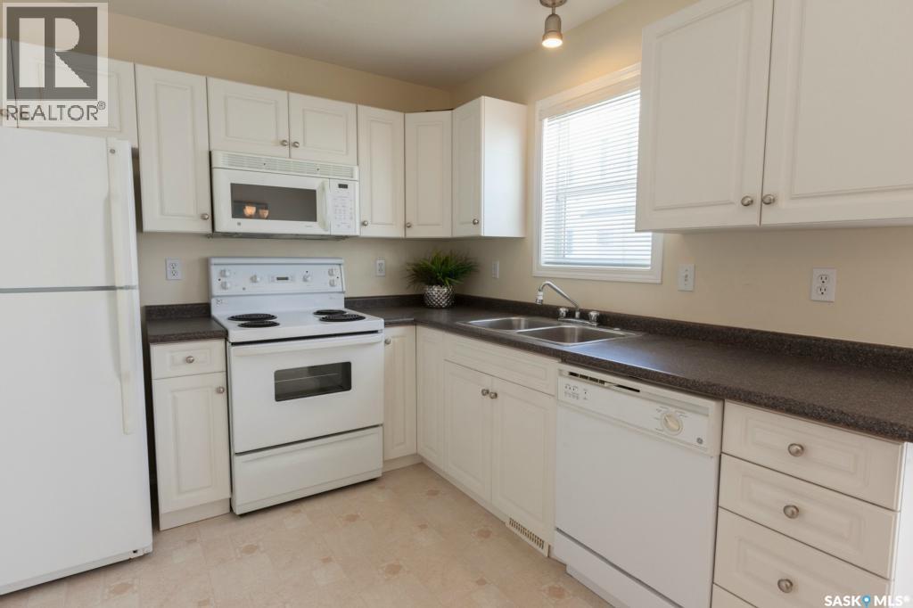 50 203 Herold Terrace, Saskatoon, Saskatchewan  S7V 1H8 - Photo 4 - SK041878