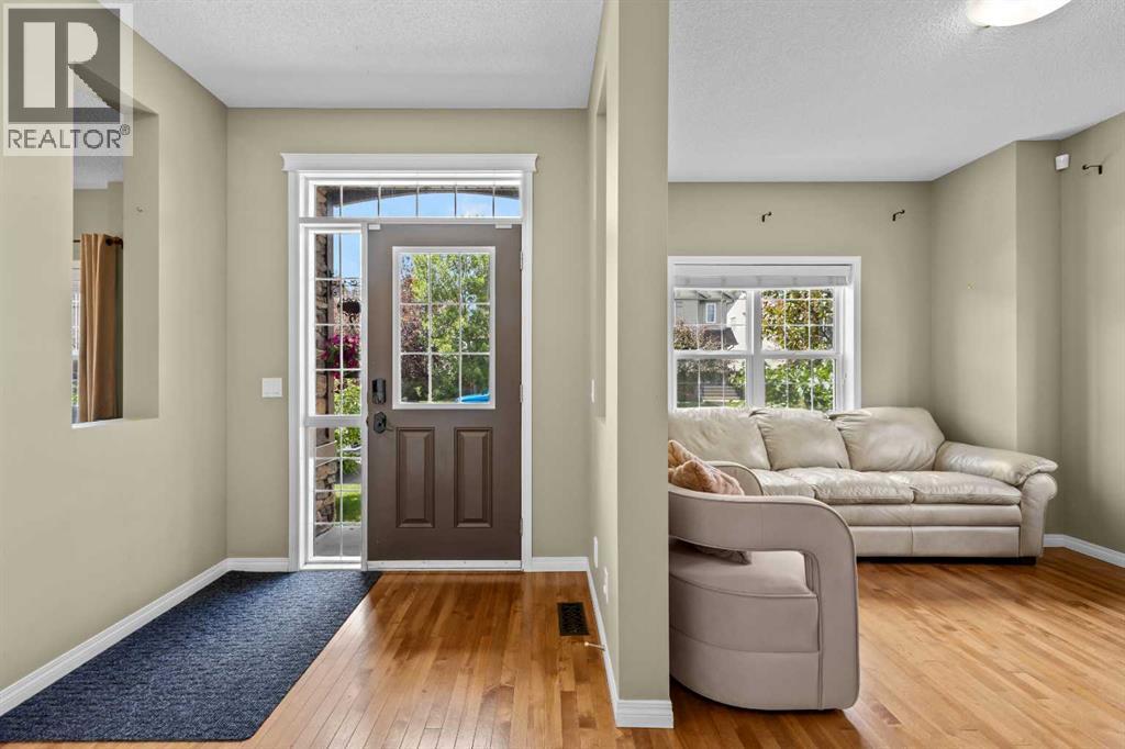 298 Silverado Plains Close SW, Calgary, Alberta  T2X 0J2 - Photo 6 - A2328127