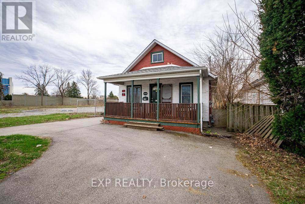5938 DUNN STREET, Niagara Falls (Arad/Fallsview)