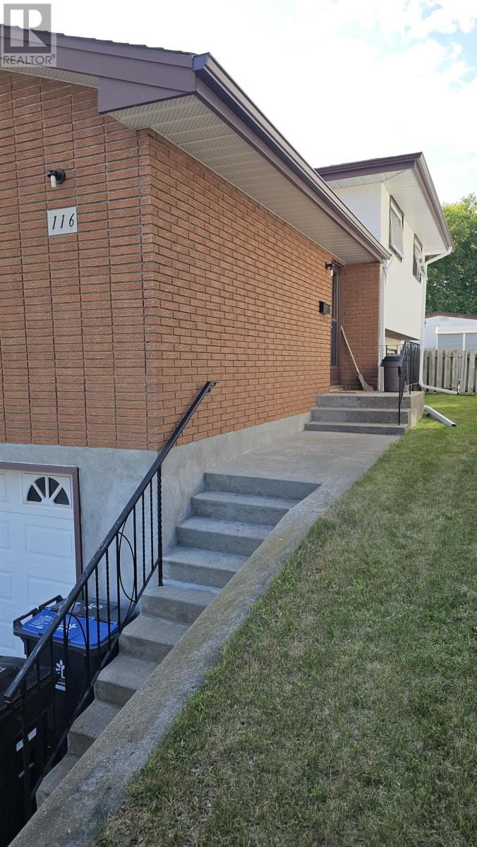 116 Ruttan St, Thunder Bay, Ontario  P7A 5E2 - Photo 4 - TB2601912