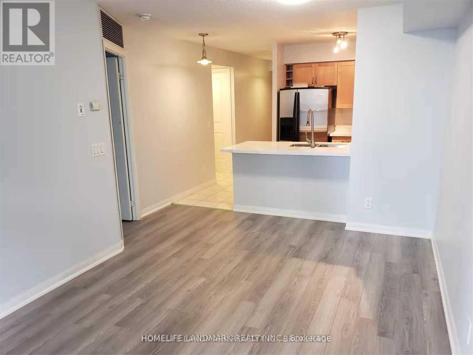601 - 4978 Yonge Street, Toronto, Ontario  M2N 7G8 - Photo 3 - C13555900