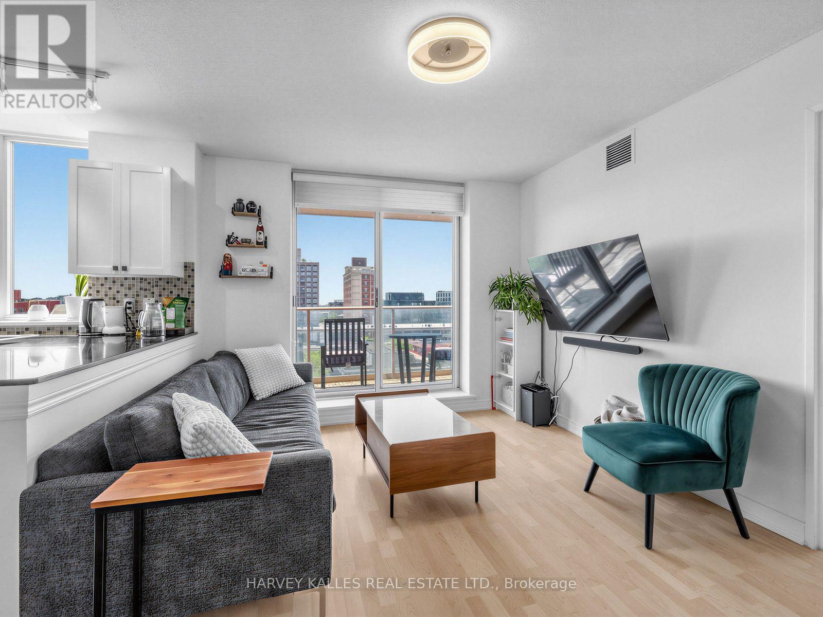 905 - 1369 Bloor Street W, Toronto, Ontario  M6P 4J4 - Photo 6 - C13555930