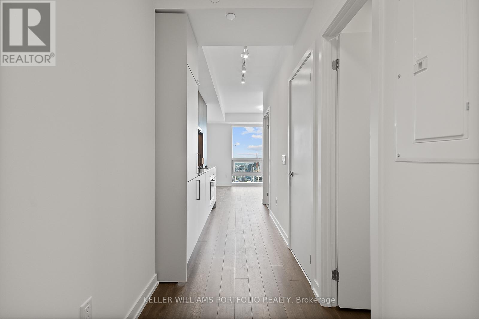 3905 - 89 Church Street, Toronto, Ontario  M5C 0B7 - Photo 2 - C13555956