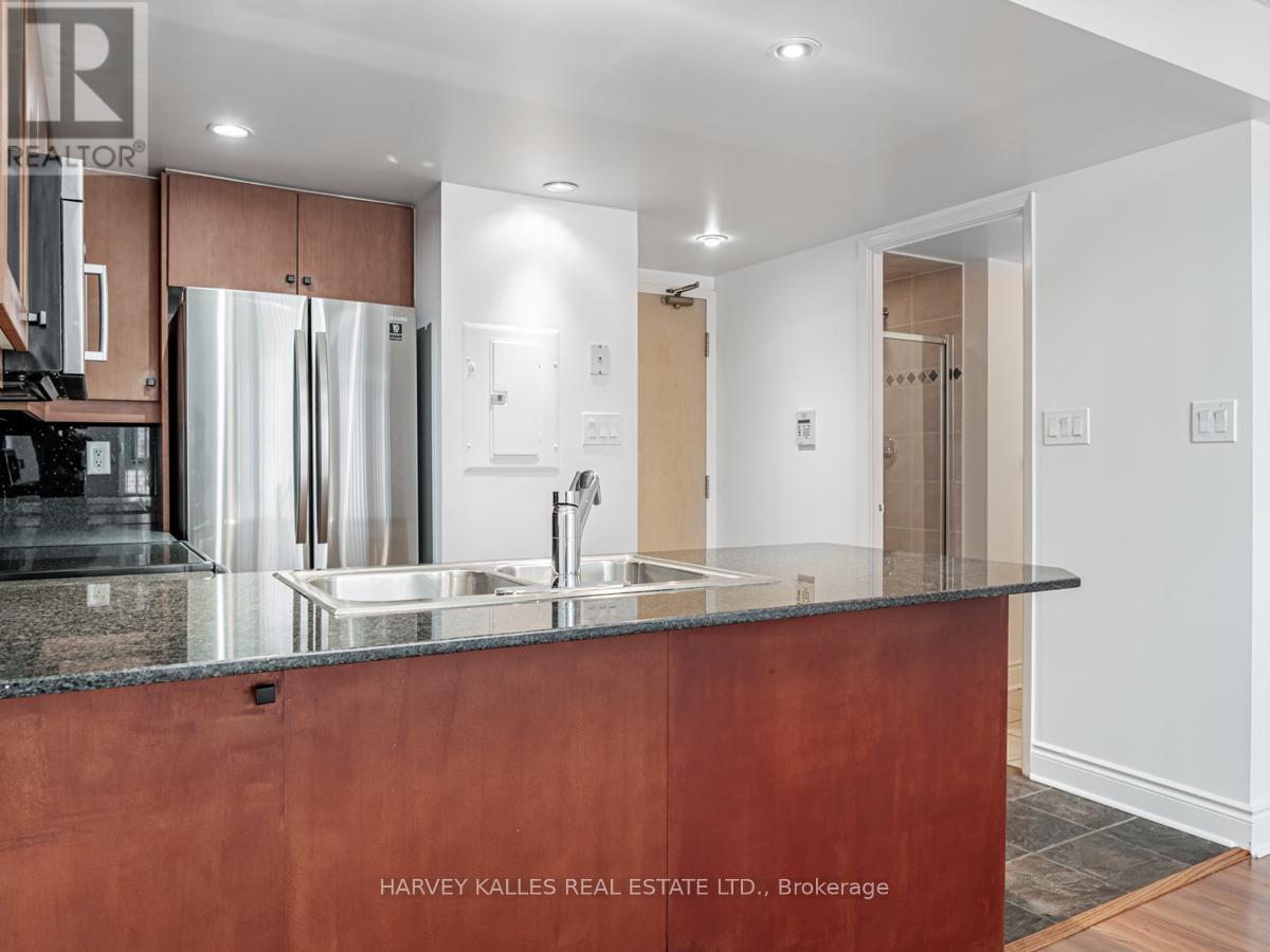 708 - 80 Cumberland Street, Toronto, Ontario  M5R 3V1 - Photo 5 - C13556000