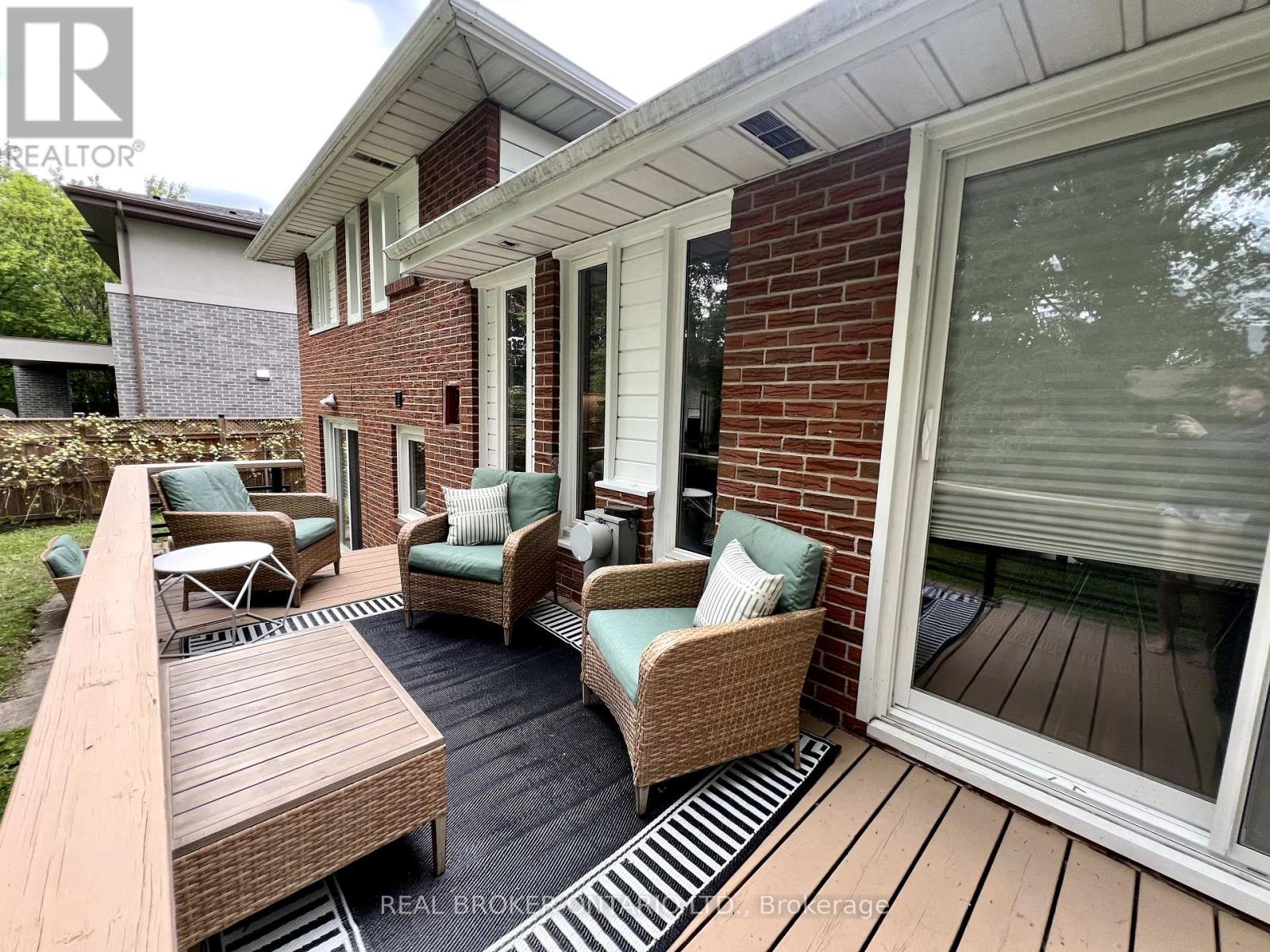 51 Castlemere Crescent, Toronto, Ontario  M1W 1K4 - Photo 22 - E13555870