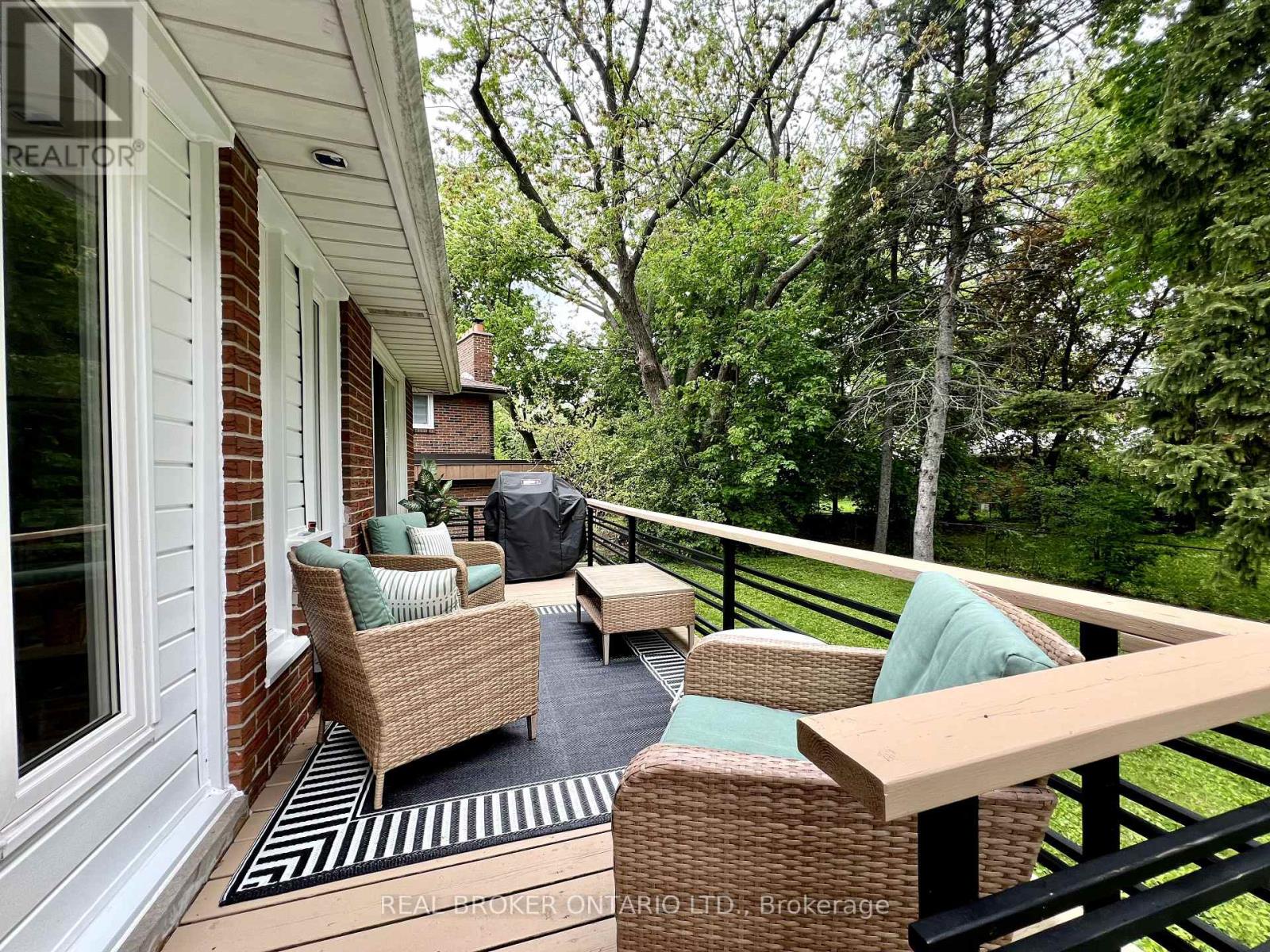 51 Castlemere Crescent, Toronto, Ontario  M1W 1K4 - Photo 23 - E13555870