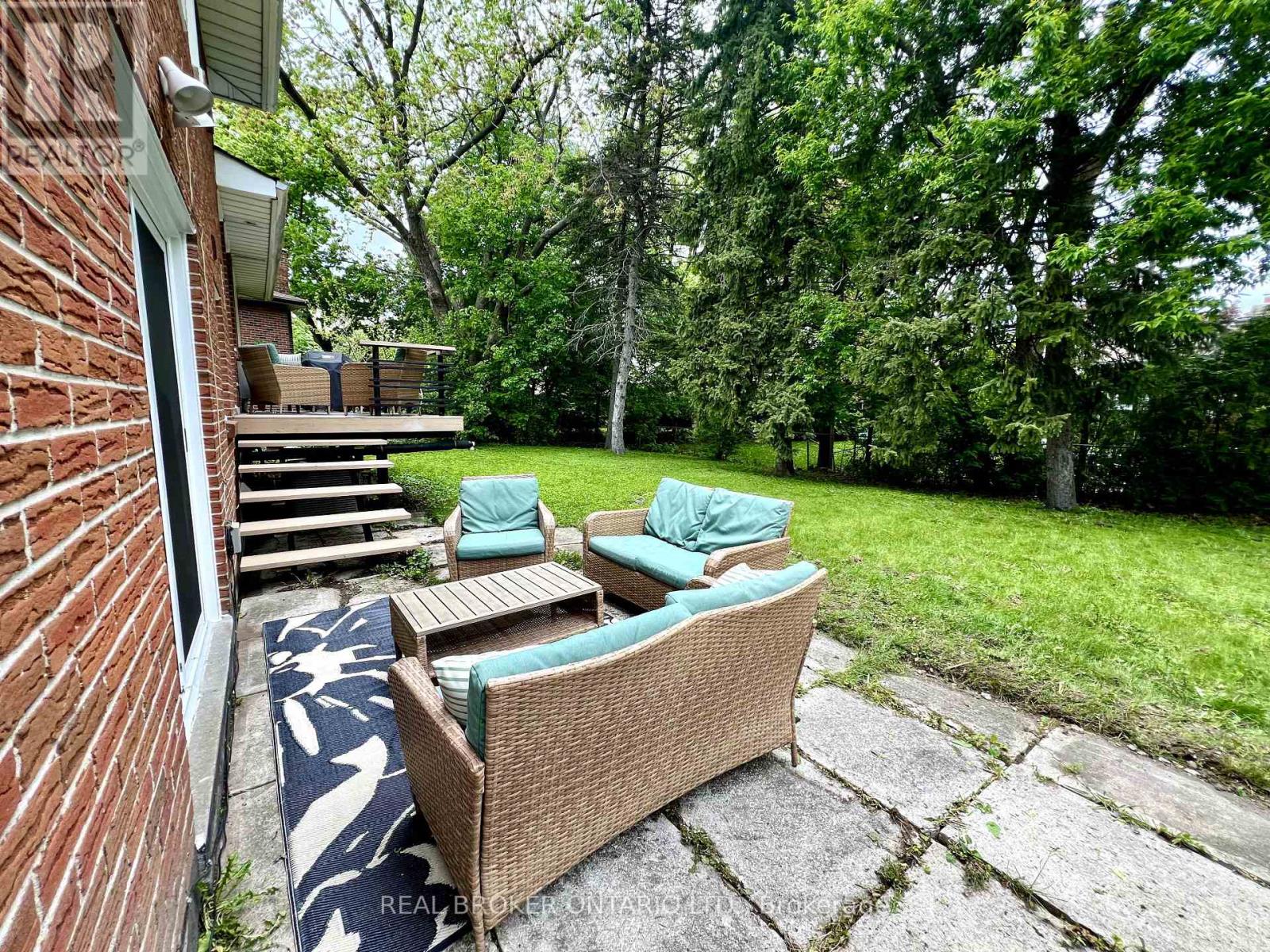 51 Castlemere Crescent, Toronto, Ontario  M1W 1K4 - Photo 24 - E13555870