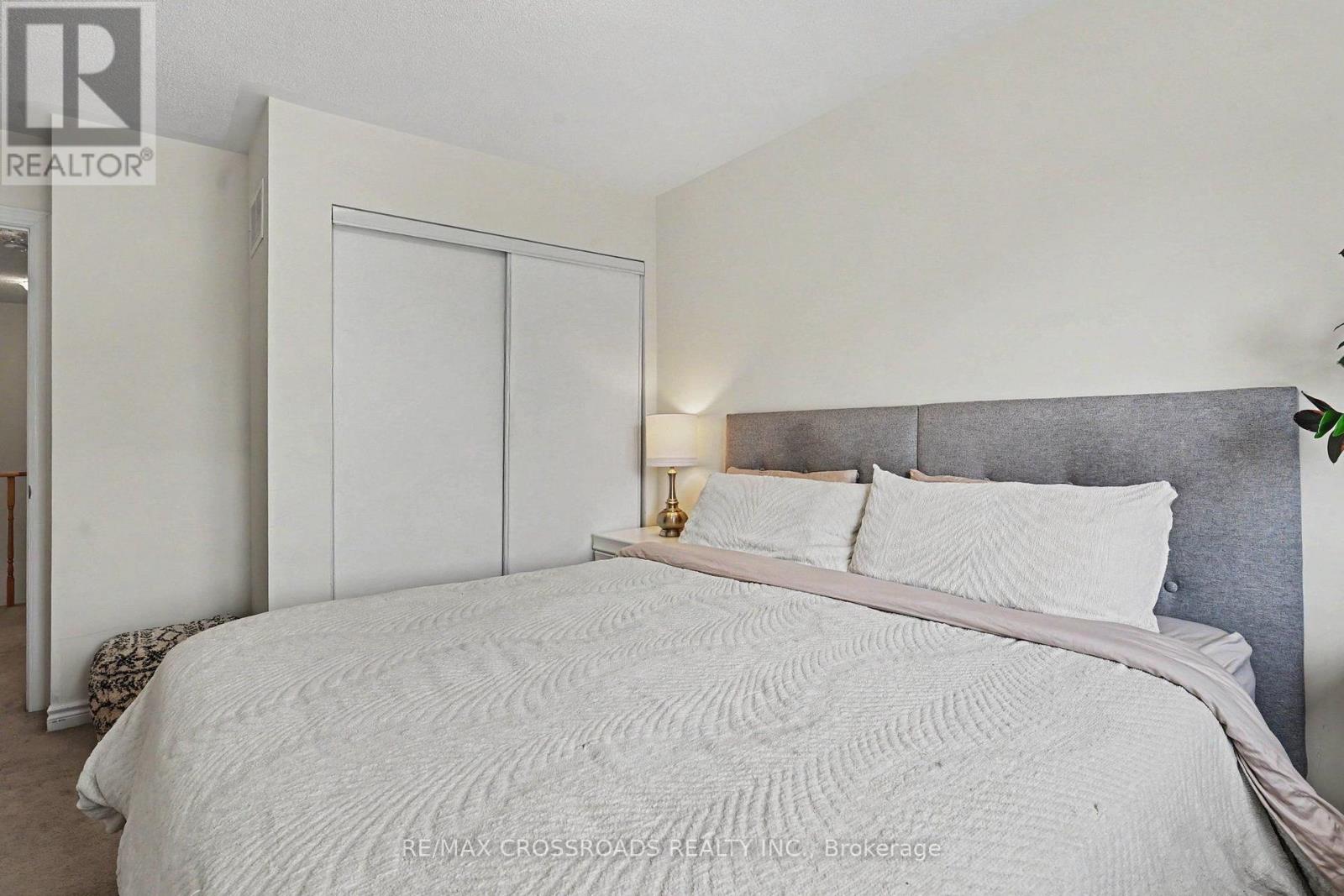 15 - 17 Eaton Park Lane, Toronto, Ontario  M1W 0A5 - Photo 10 - E13555896