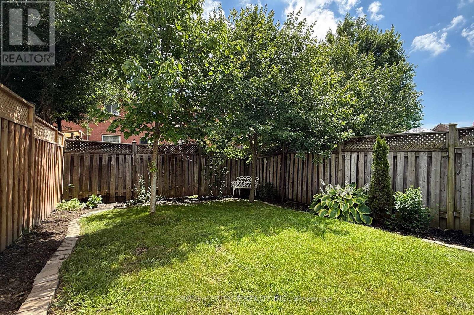 5 Davidson Street, Whitby, Ontario  L1P 1V9 - Photo 46 - E13555960