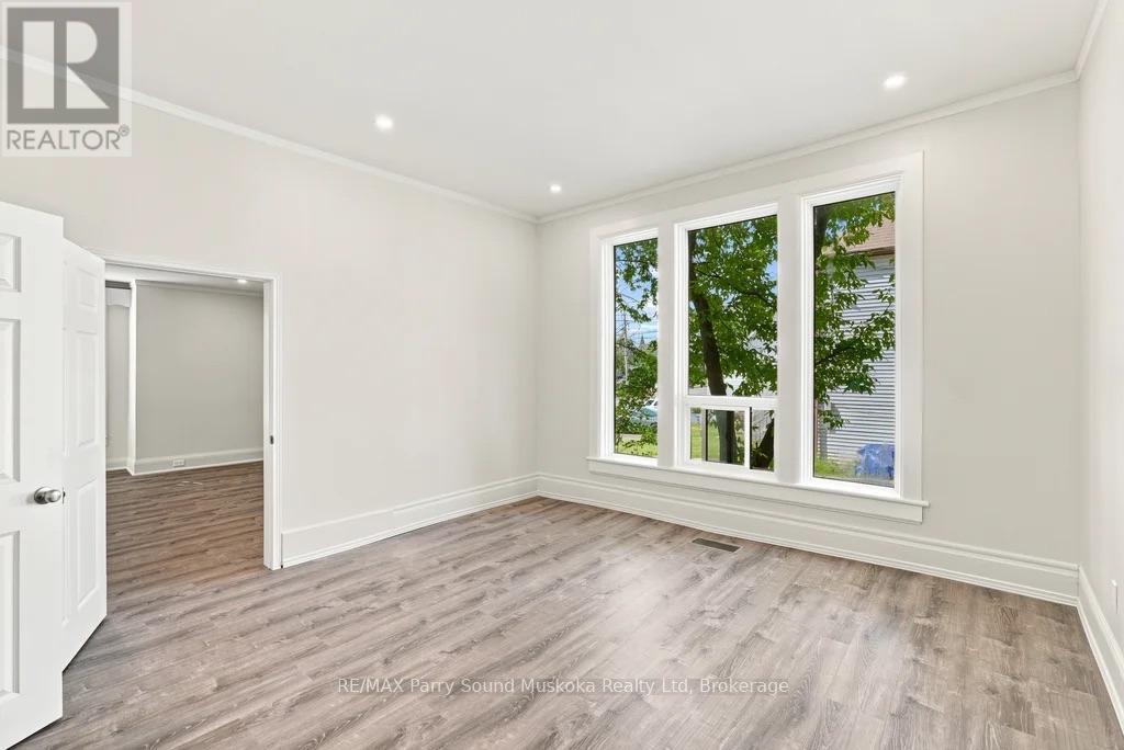 18 William Street, Parry Sound, Ontario  P2A 1V1 - Photo 6 - X13555890