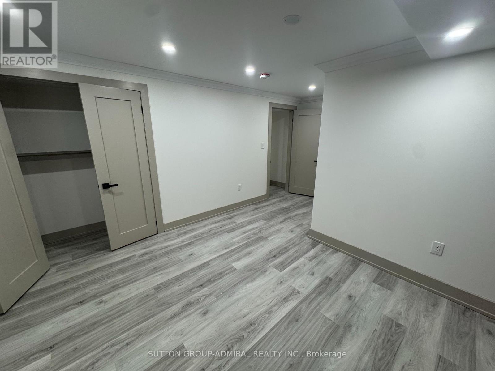 Bsmt - 29 Wendelyn Drive, Richmond Hill, Ontario  L4E 0P8 - Photo 9 - N13555854