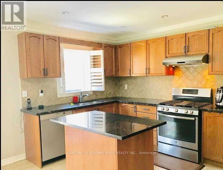 21 Treasure Hill Road, Vaughan, Ontario  L6A 0A6 - Photo 3 - N13555872