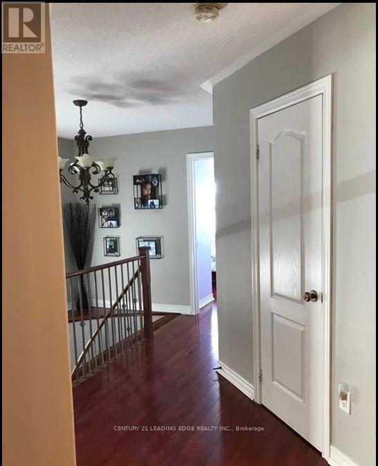21 Treasure Hill Road, Vaughan, Ontario  L6A 0A6 - Photo 8 - N13555872