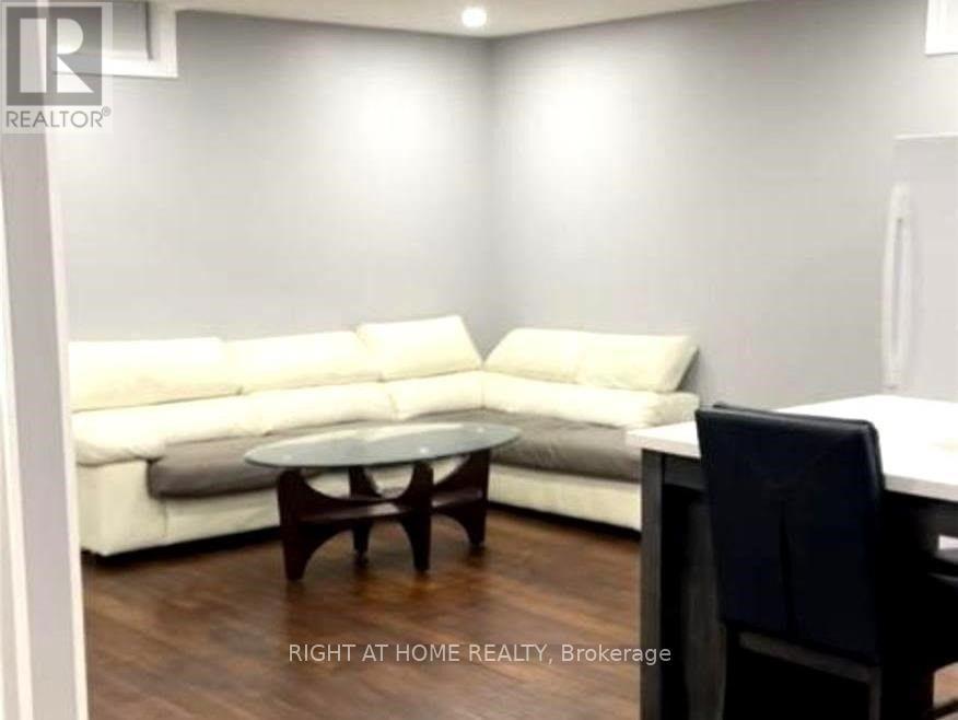 46 Aishford Road, Bradford West Gwillimbury, Ontario  L3Z 3E2 - Photo 4 - N13555984