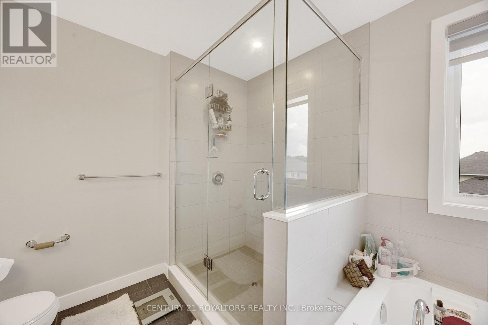 6 Sutherland Crescent, Ingersoll, Ontario  N5C 0E3 - Photo 25 - X13548988