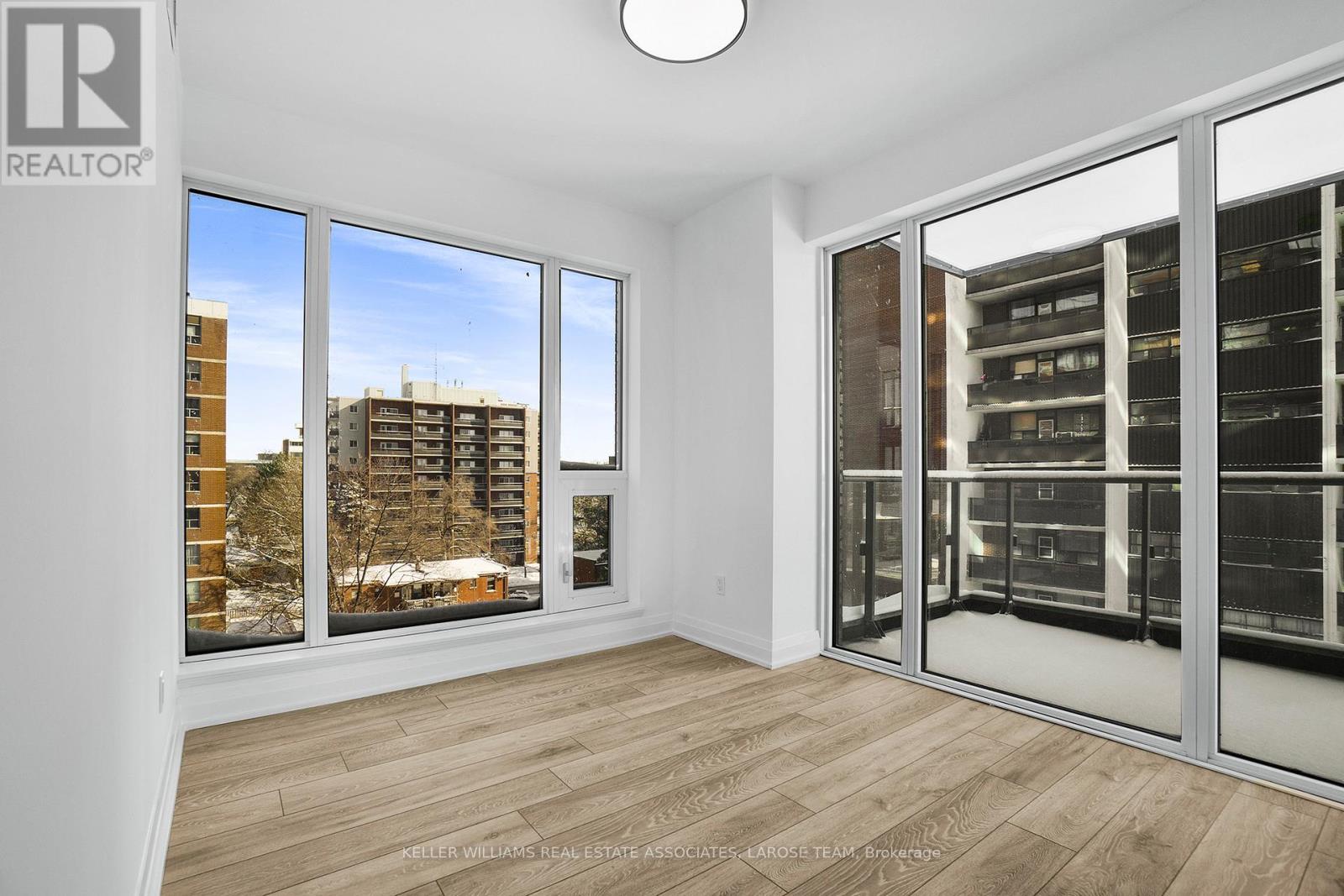 603 - 21 Park Street E, Mississauga, Ontario L5G 1L7 - Photo 15 - W13555898