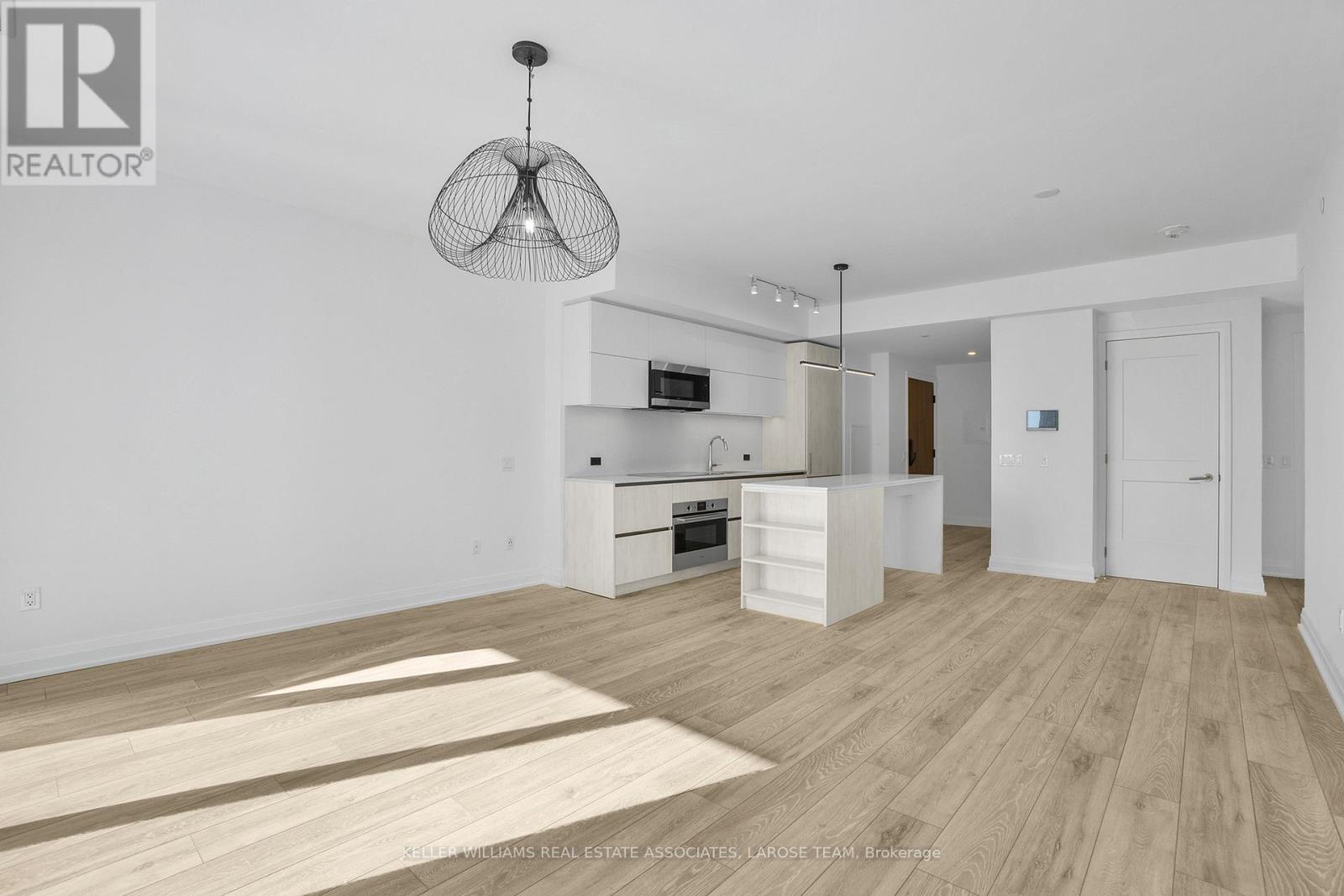 603 - 21 Park Street E, Mississauga, Ontario L5G 1L7 - Photo 7 - W13555898