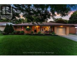 13 BLUEBIRD PLACE, Woolwich, Ontario