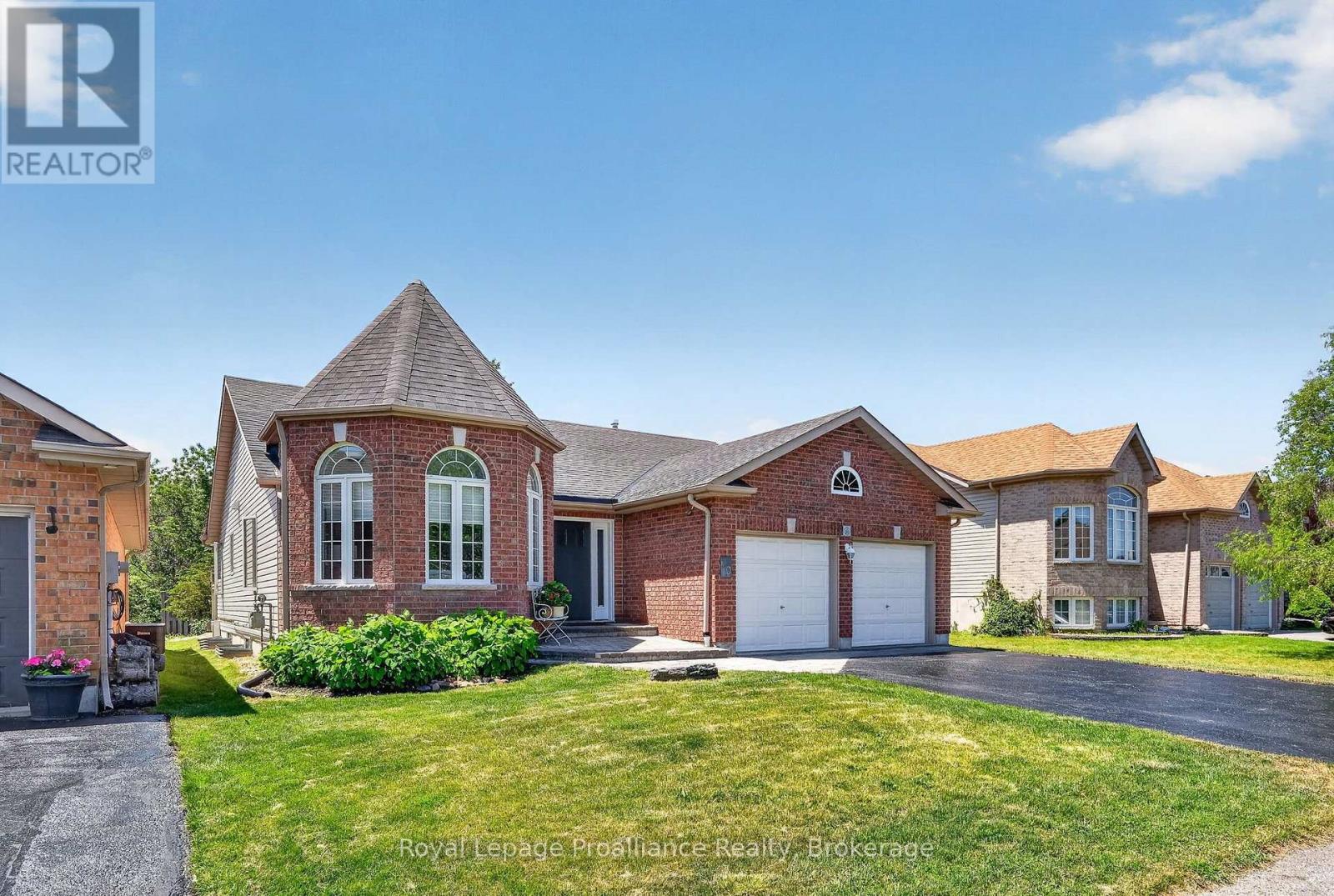 30 Heartwood Drive, Belleville, Ontario  K8P 5L9 - Photo 2 - X13425406