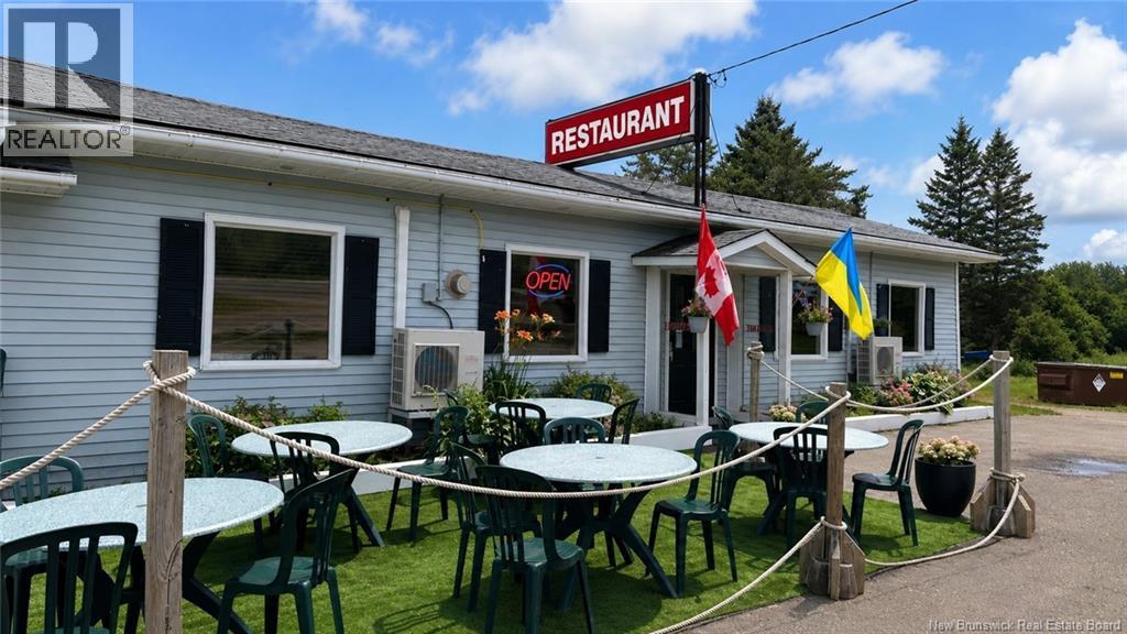 4422 Route 106, Petitcodiac, New Brunswick  E4Z 3L6 - Photo 3 - NB143900