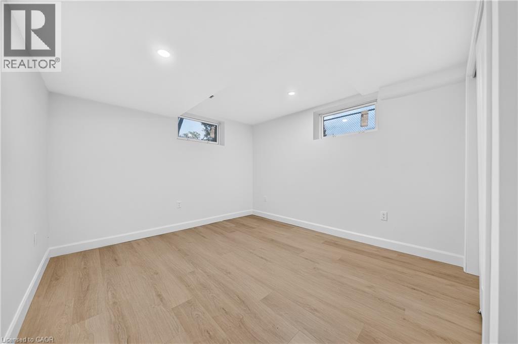 70 Richmond Street, Thorold, Ontario  L2V 3H1 - Photo 37 - 40847416