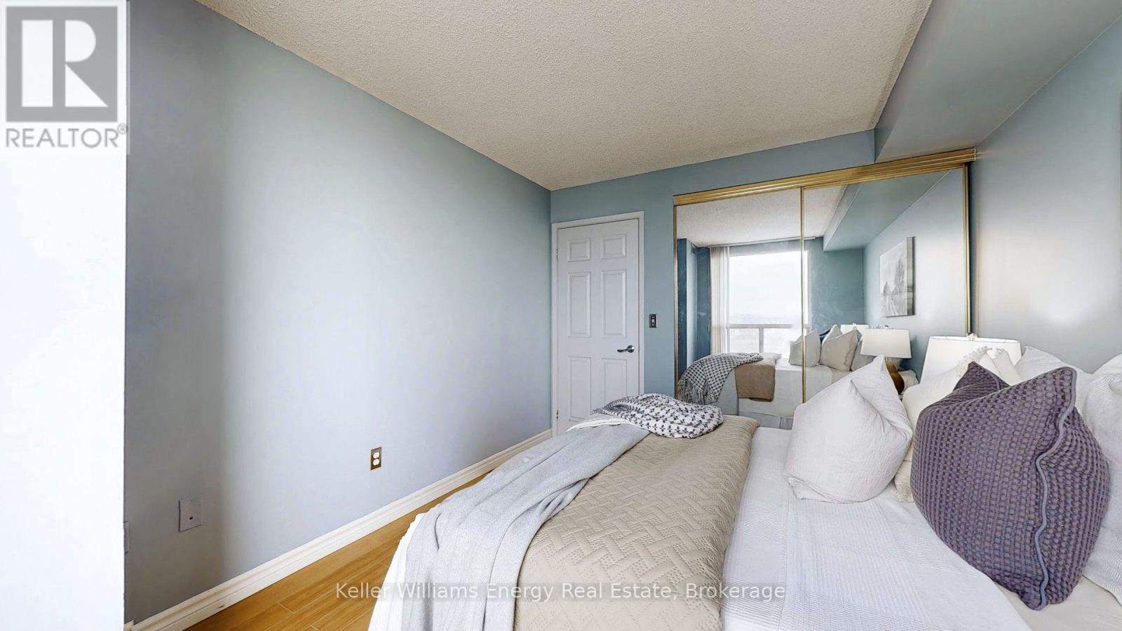 1512 - 7 Concorde Place, Toronto (Banbury-Don Mills), Ontario  M3C 3N4 - Photo 9 - C13556136
