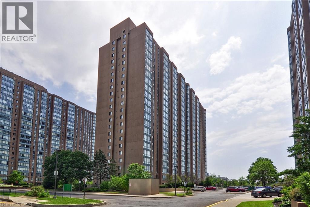 145 Hillcrest Avenue Unit# 1003, Mississauga, Ontario  L5B 3Z1 - Photo 2 - 40839118