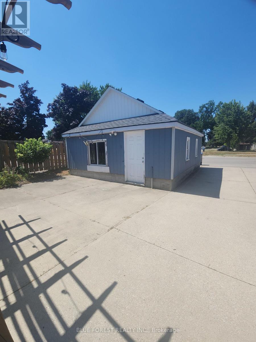 206 Caradoc Street S, Strathroy-Caradoc, Ontario  N7G 2P1 - Photo 20 - X13556272