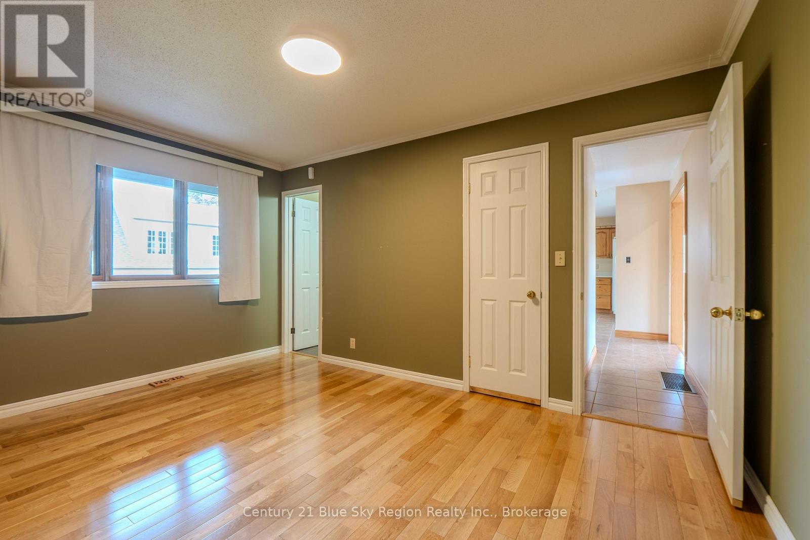 243 Southview Crescent, West Nipissing, Ontario  P2B 3C2 - Photo 13 - X13556104