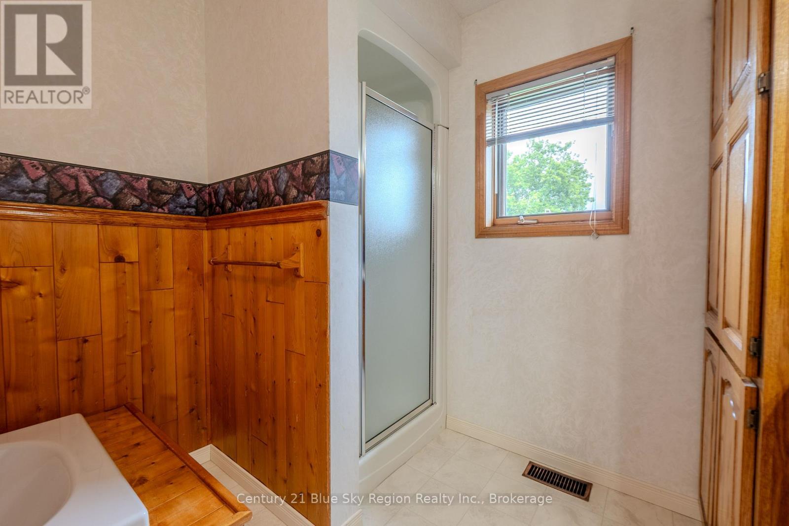 243 Southview Crescent, West Nipissing, Ontario  P2B 3C2 - Photo 24 - X13556104