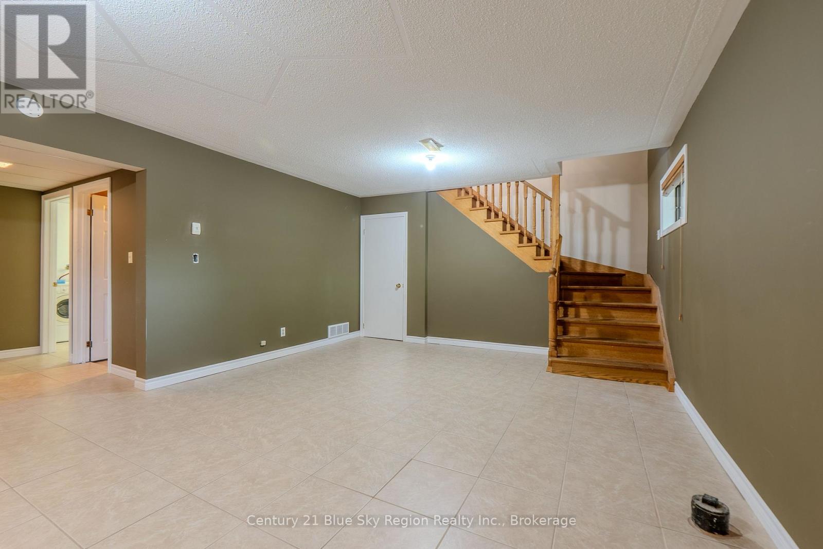 243 Southview Crescent, West Nipissing, Ontario  P2B 3C2 - Photo 25 - X13556104