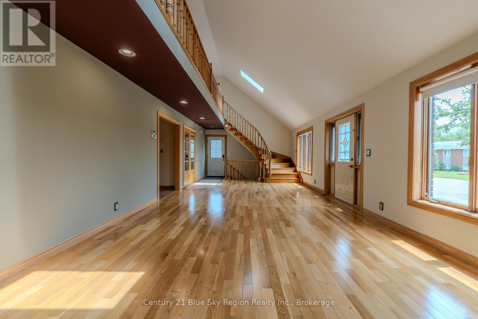243 Southview Crescent, West Nipissing, Ontario  P2B 3C2 - Photo 9 - X13556104